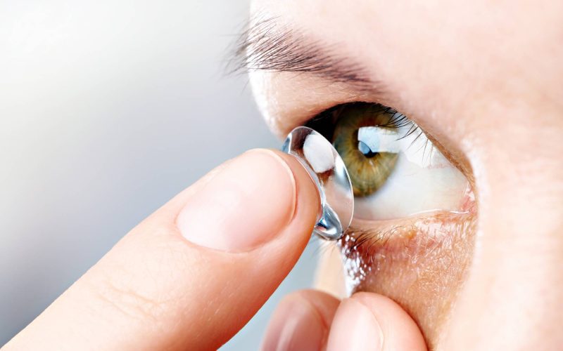 Enhancing Vision and Convenience: Exploring the Benefits of Contact Lenses